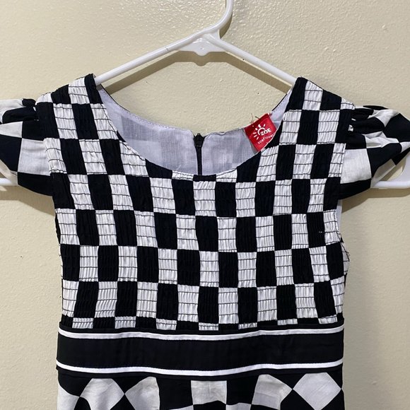 BRAND: Zoe / SIZE: 6T - BUNDLE & SAVE BIG - Picture 3 of 10